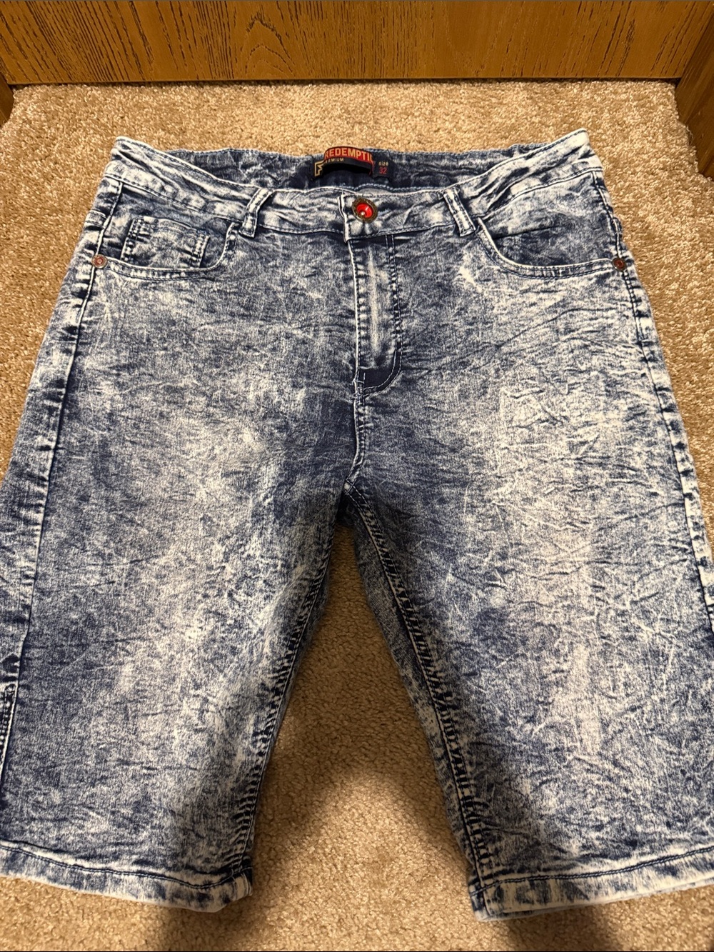 Rock Revival Men's Acid Wash Denim Shorts - Blue/White